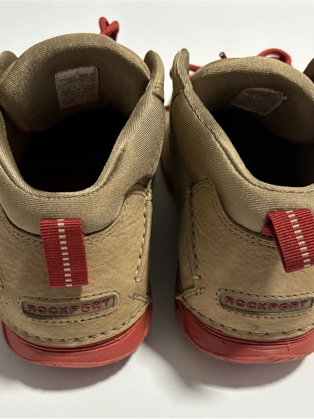 Rockport Men’s Chukka Shoes in Tan with Red Laces
